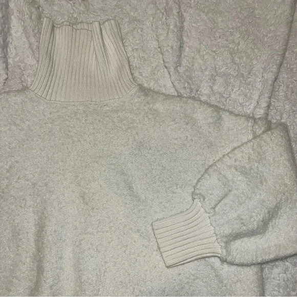 Free People size Large Turtleneck Chunky Sweater size Large - Picture 1 of 4